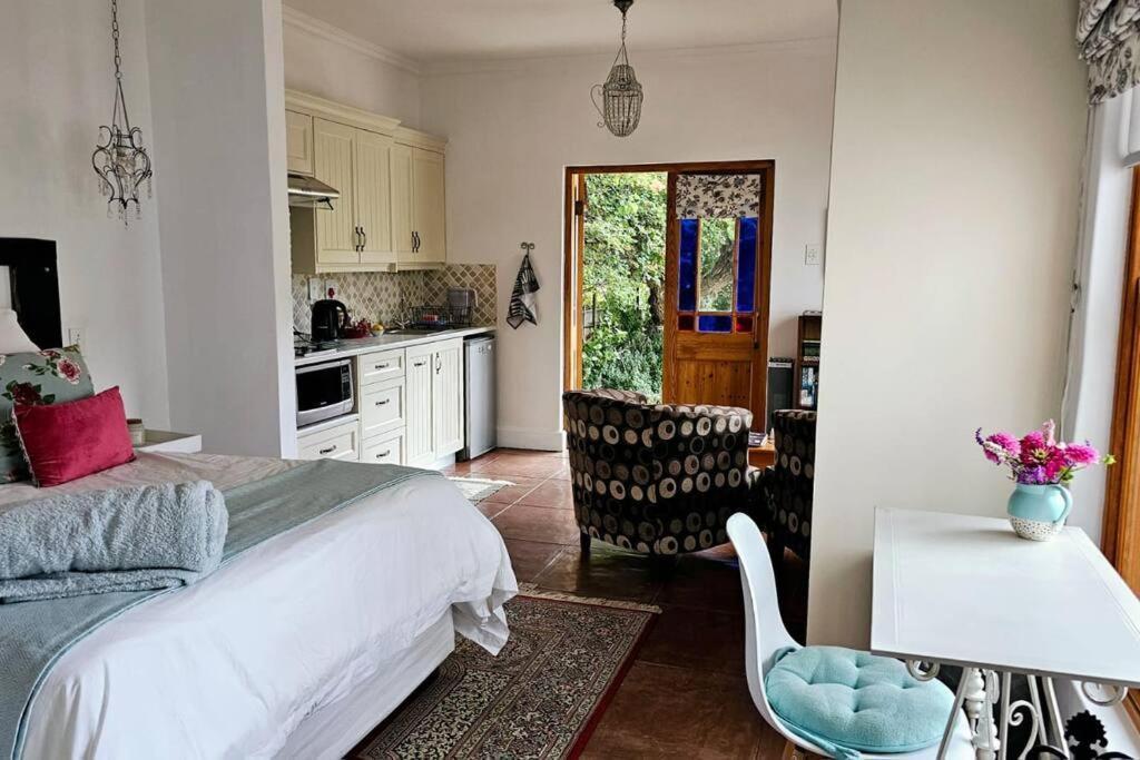 Grey Rabbit Cottage Montagu Ngoại thất bức ảnh